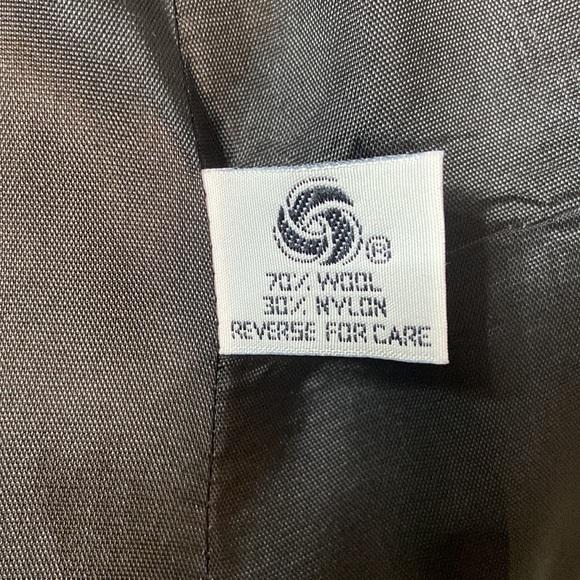 EUC Sag Harbor wool coat. Black, size 16 - Picture 8 of 9